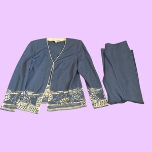 St John Collection 2 Piece Set Womens 6/8 Blue Jacket and Pants Sea Shore